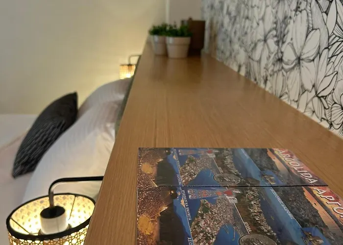 Апартаменты Nerita's Country Nea Tirins