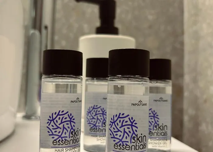 Nerita's Country Nea Tirins